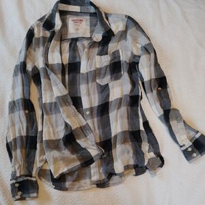 Perfect plaid button down flannel type shirt